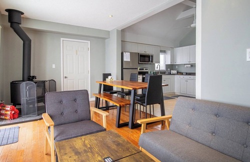 Scugog Cottage | Scugog's Cozy Cottage