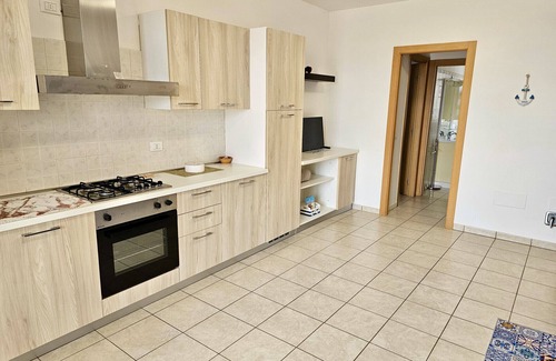 Marotta Appartement | SE052 - Marotta, delightful two-room apartment with garden