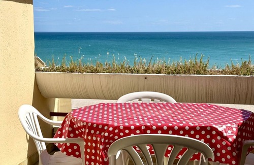 Senigallia Appartement | SE084 - Senigallia, new sea front apartment at the ''Pyramids''