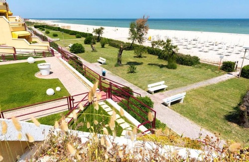 Senigallia Appartement | SE084 - Senigallia, new sea front apartment at the ''Pyramids''