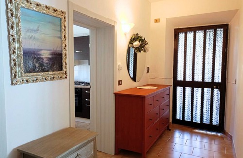 Mondolfo Appartement | SE115 - Marotta, comfortable two-room apartment with parking