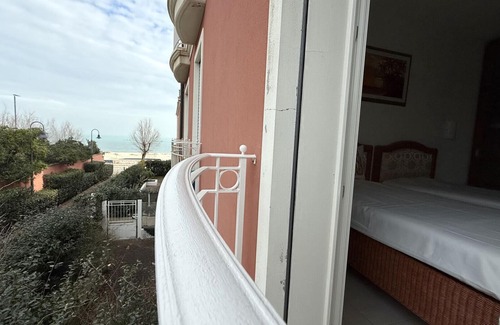 Marotta Appartement | SE134 – Marotta, two-room apartment with balcony and garage