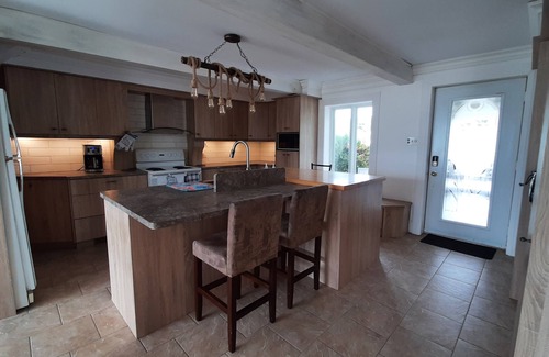 Cap-Saint-Ignace Maison | Sea air to the rhythm of the tides, SPA, Billiards, sunset