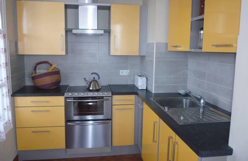 Douarnenez Appartement | Mer et sable en grand écran