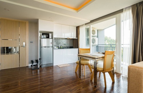 Tha Thaewawong Appartement | Appartement Sea Breeze @ Sriracha Chonburi