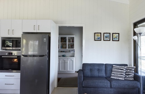 Berrara Maison | Sea Breeze Berrara Beach House