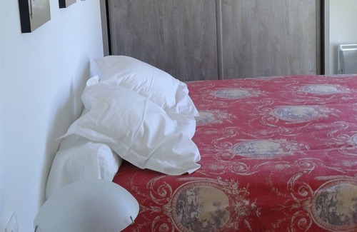 Kerlouet Villa | sea breeze: house, wood, new, on GR34