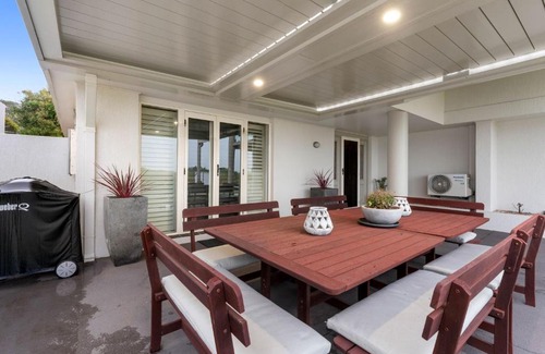 Caves Beach Maison | Sea Caves