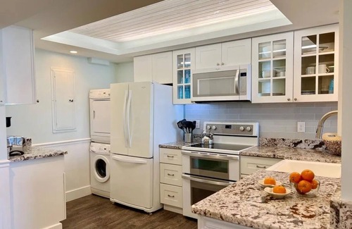 Bethany Beach Copropriété | Sea Colony East, Premium 8th Fl. Chesapeake Oceanfront with Amazing Ocean Views!