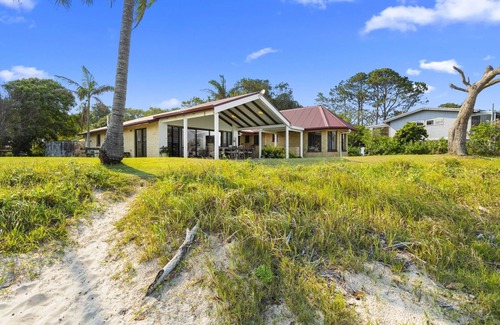 Beachmere Maison | SEA COTTAGE - Beachside paradise à partir de 135 $ pn seulement