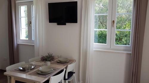 Valun Appartement | Sea-esta 2