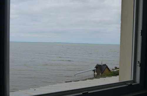 La Bernerie-en-Retz Appartement | APPARTEMENT 2 PERSONNES FACE MER 1 ER ETAGE, ACCES DIRECT A LA PLAGE