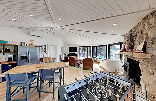 Sebascodegan Island Maison | Sea Forever! Waterfront, Seasonal dock, Pet friendly, 20 min to Bowdoin College