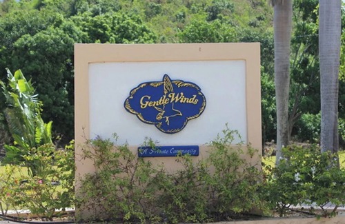 Estate Salt River Copropriété | Sea Haven at Gentle Winds St. Croix USVI Beachfront condo steps to the sand.