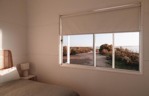 Scott Maison | Sea Haven at Streaky Bay - A Secluded Beach Escape