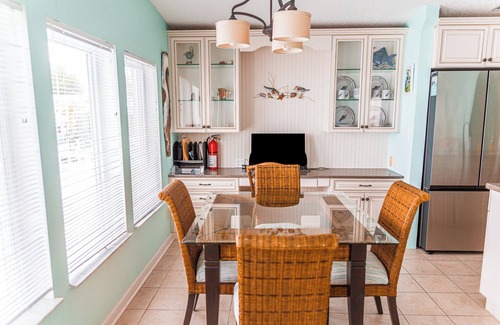 Cutthroat Harbor Estates Maison | Sea La Vie #197 - Oceanfront, Big Boats Welcome Here!
