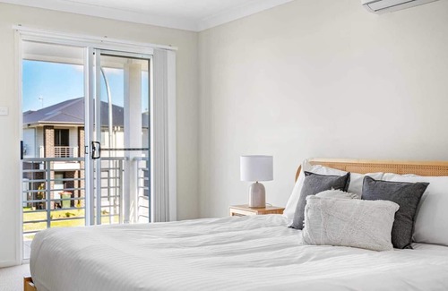 Salamander Bay Maison | Sea La Vie - One - Pet Friendly