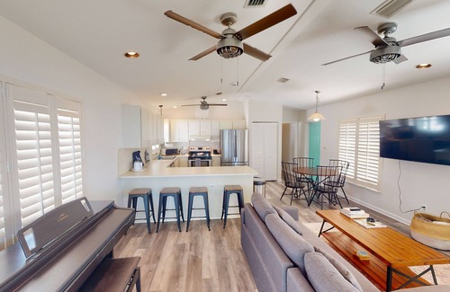 Cutthroat Harbor Estates Maison | Sea La Vie: Your Oceanfront Escape in Cudjoe Key, Florida 3BD/3BA