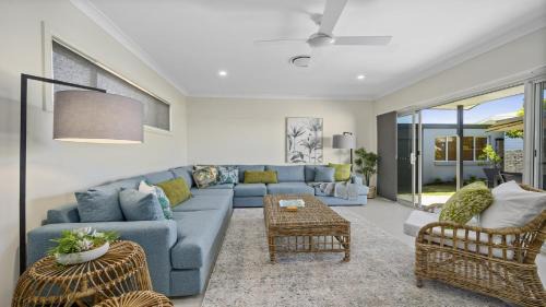 Sawtell Maison | Sea Pine Cottage - In the heart of Sawtell Village, Sleeps 6