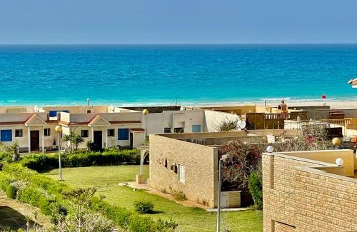 Al-Hammam Chalet De Ski | Sea & Pool View Deluxe Chalet - Prime Spot in Badr Resort
