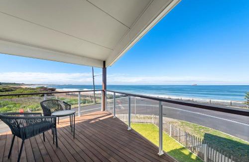 Stockton Maison | Sea Sand and Serenity at Stockton - Stunning Sophistication