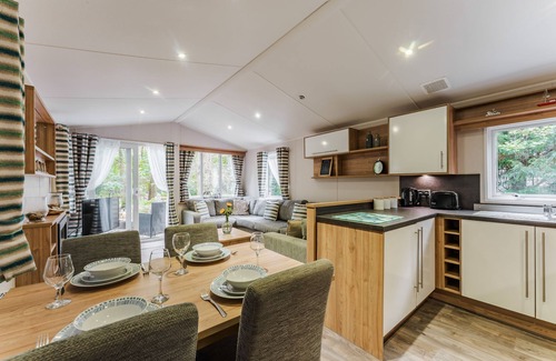 Weybourne Cabine | Sea Squirrel - sleeps 4 guests, High Kelling