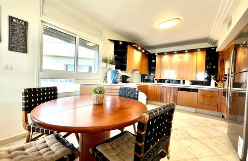 Tel Aviv Appartement | Projet Sea & Sun Front de plage - luxe 4. Appartement de vacances 5 pièces - gymnase et piscine