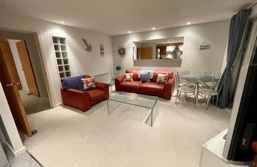 Llanelli Appartement | Sea view apartment at the beach!