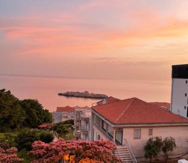 Sveti Stefan Appartement | SEA VIEW APARTMENT