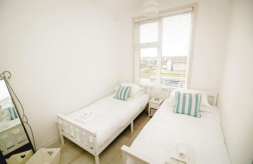 Walcott Maison | Sea View Beachfront House