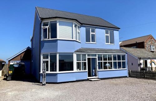 Walcott Maison | Sea View Beachfront House
