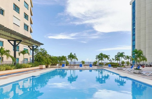 Ciudad Universitaria Appartement | [Sea View-City Center Luxury] Swimming Pool-A/C-Wi-Fi