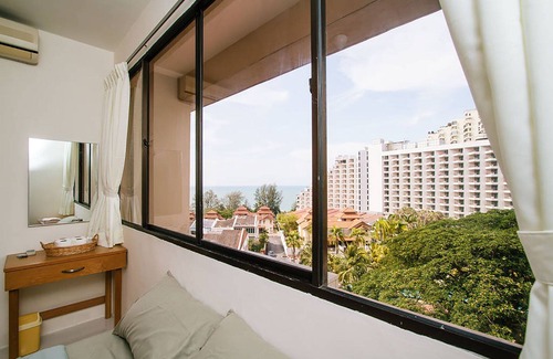 Tanjung Bungah Copropriété | Condo vue mer près de la plage