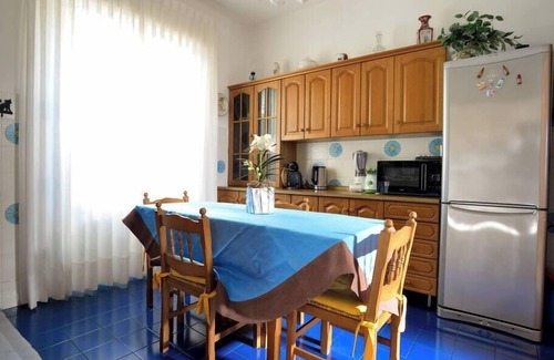 Imperia Villa | Villa Sole avec belle vue sur la mer, Wi-Fi et parking privé