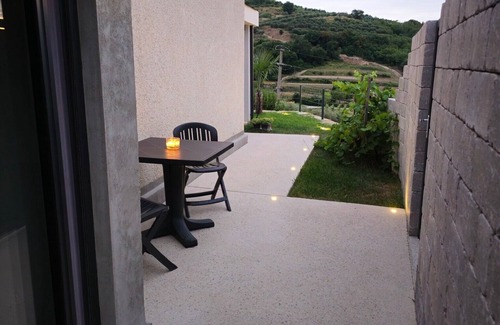 Izola Appartement | Sea View Studio Mirjam with Terrace near Portorose