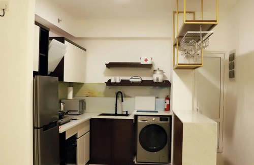 Hendala Appartement | Sea View Sunset Beach luxury Residences Colombo