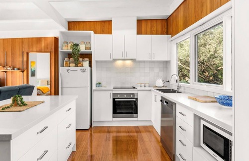Silverleaves Maison | Seabreeze at the Beach in Silverleaves