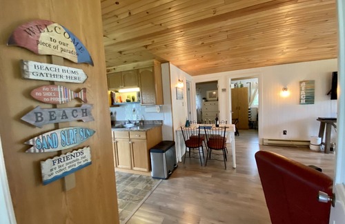 Grand-Digue Cottage | Seabreeze Chalet ~ 3 bedroom Cottage 30 seconds from the beach