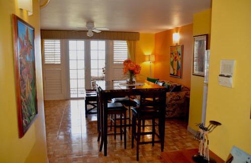 St.Bran's Burg Appartement | Seacastles by the beach/pool