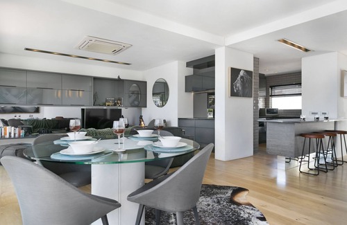 Bantry Bay Appartement | Seacliffe 502 - Deux Chambres Appartement, Couchages 4