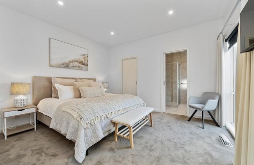 Seaford Maison | Seaford Luxe Beach House 2023 BDC Traveller award winner