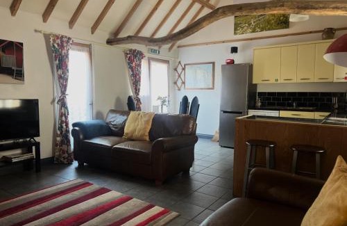 Roughton Maison | Seafret Barn 4 plus 2