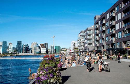 Gamle Oslo Appartement | Seafront Apartment at Sørengka OSLO