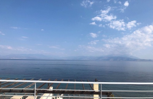 Derveni Appartement | Seafront apartment with swimming pool. Breathtaking views!