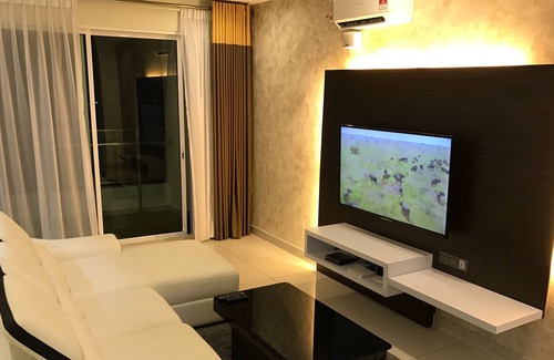 Downtown George Town Appartement | Condo de luxe confortable à front de mer