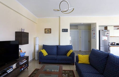 Central Macedonia Appartement | Seafront family apartment plus free parking, the Cruiseflat