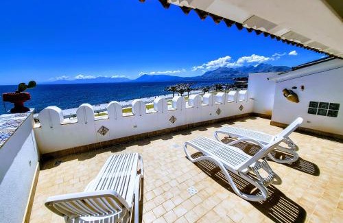 Porticello Appartement | Seafront House Gabbiano Azzurro
