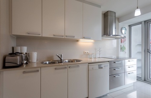 Diagonal Mar i el Front Maritim del Poblenou Appartement | Seafront luxe with terrace and pool II