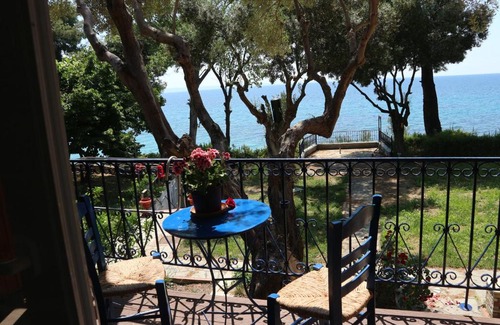 Elia Appartement | Seafront Studio Akti Elia