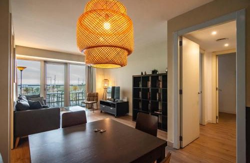 Diagonal Mar i el Front Maritim del Poblenou Maison | Seafront suite with terrace